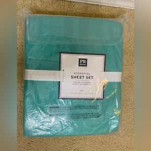 Pottery Barn Teen Teal Full Bed Sheet Set